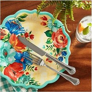 4- Pioneer Woman Melamine Dinner Plates